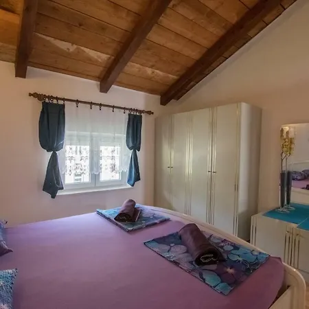 Apartment Frkovic *